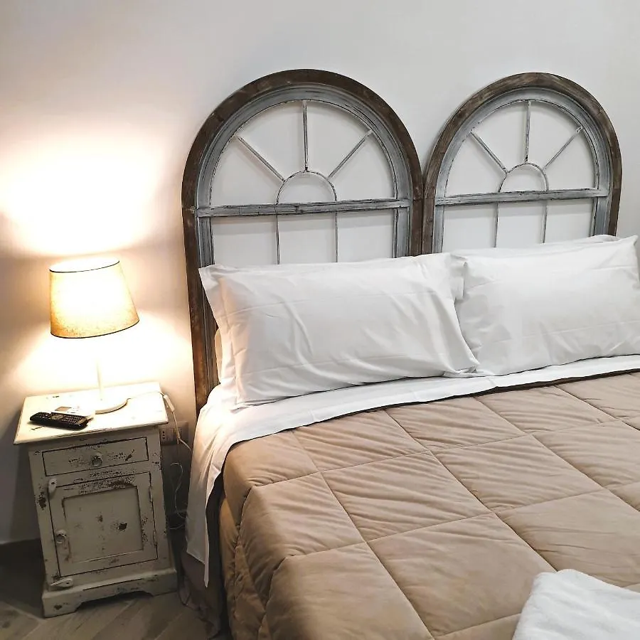 Apartamento Art Flat Nápoles 0*,  Italia